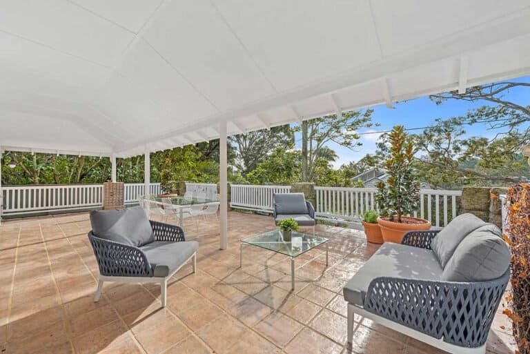 Sydney home real estate photo by Cozmocom