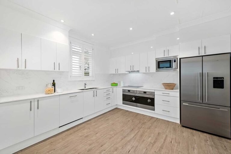 Sydney home real estate photo by Cozmocom