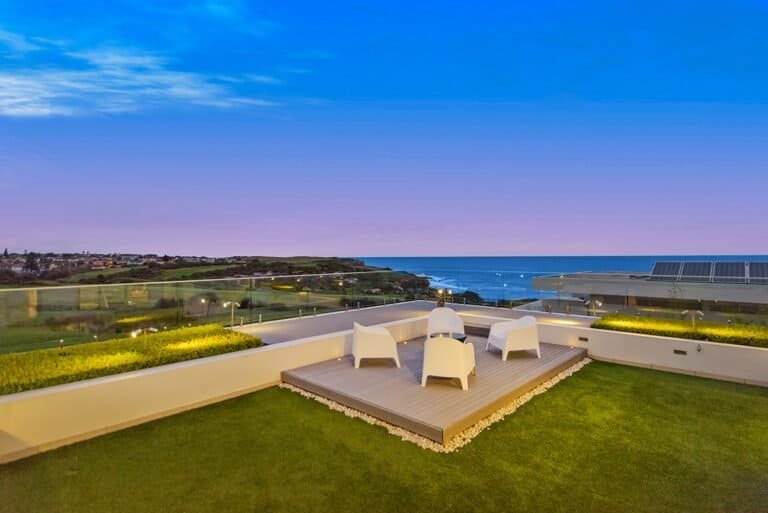 Sydney property at dusk, real estate photography by Cozmocom